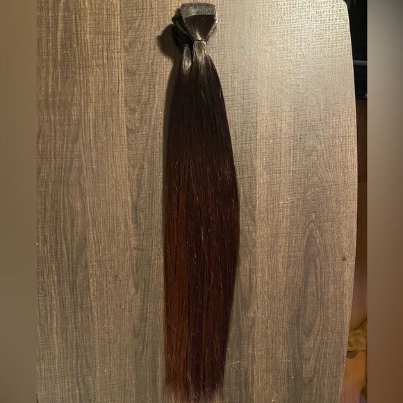 Glam seamless tape in extensions - Picture 5 of 12